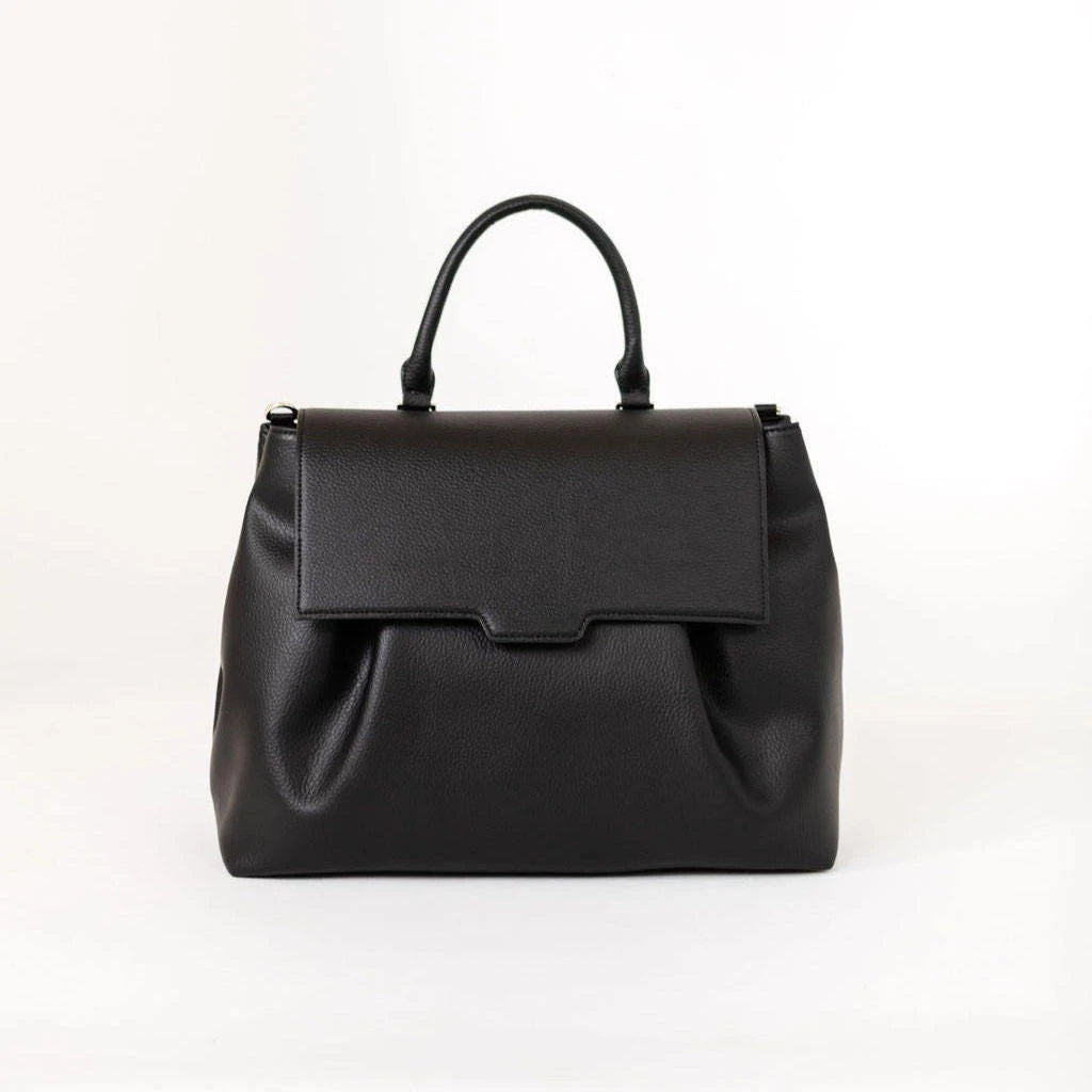 The Signature Diaper Bag - A Chic and Elevated Mommy Bag