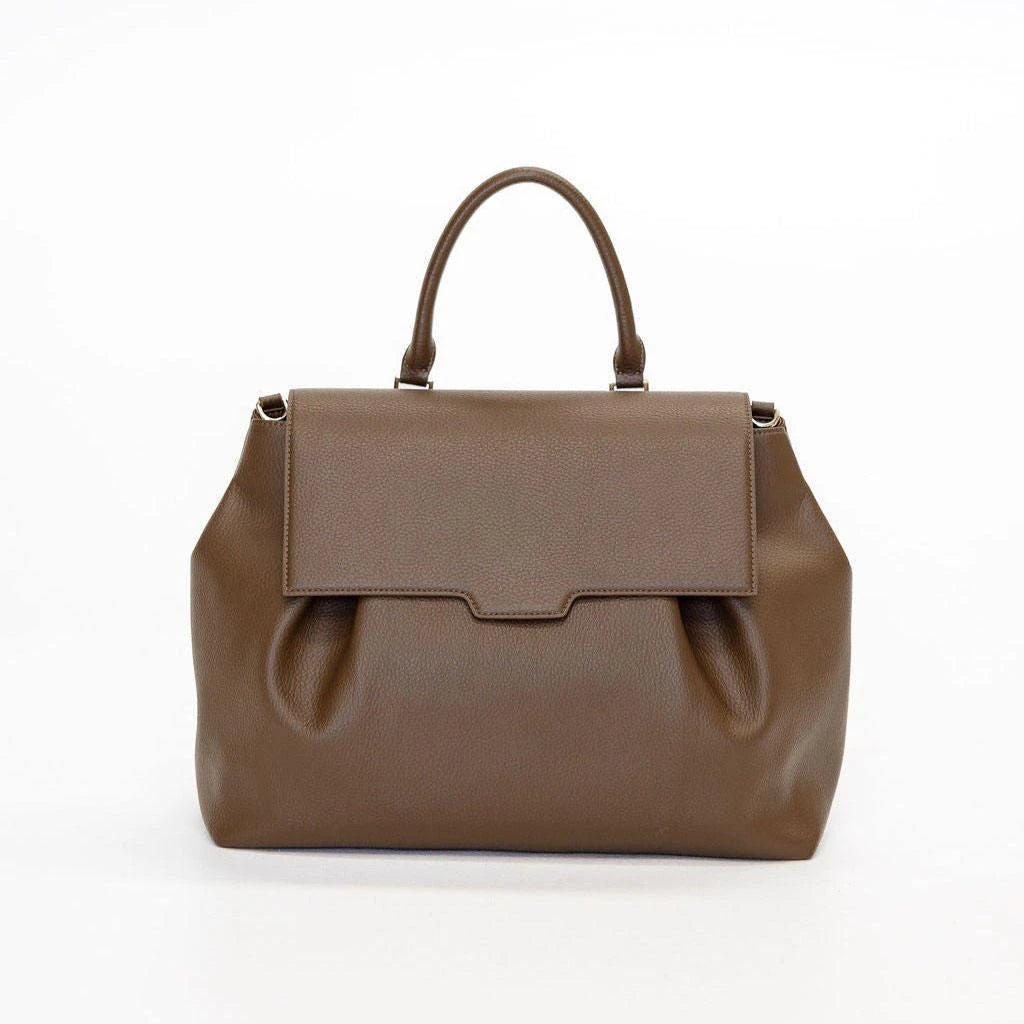 The Signature Diaper Bag - A Chic and Elevated Mommy Bag